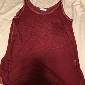 Maroon crochet pocket tank